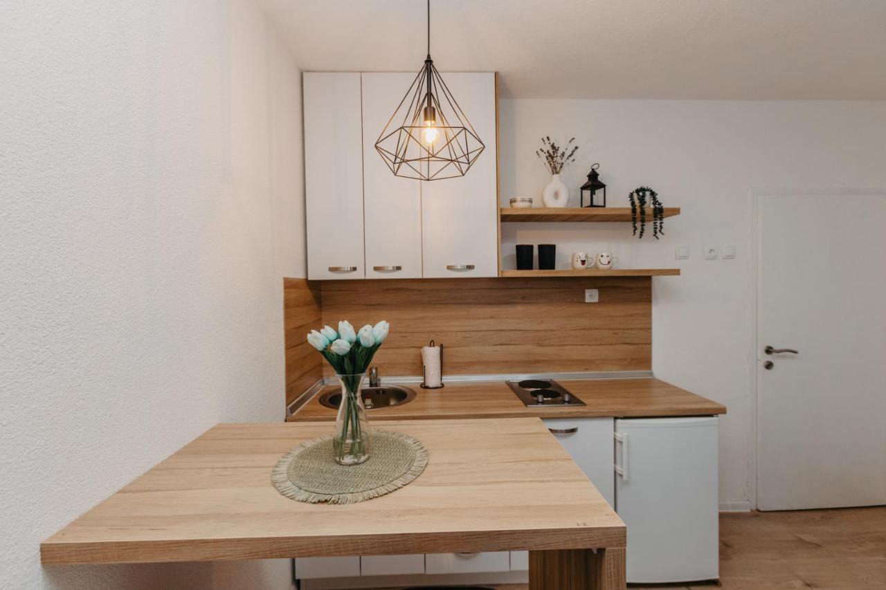 Ferienwohnung Stan Na Dan Flora Nevesinje Exterior foto